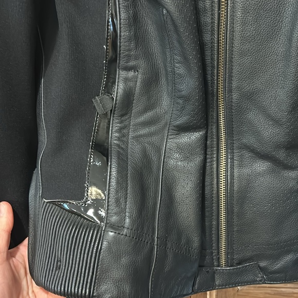 Scorpion Exo Get Stung Leather Motorcycle Jacket Exo Skeltal Protection - Picture 3 of 15